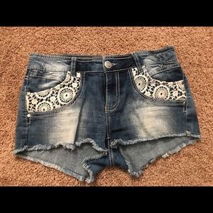 Medium lace and denim shorts